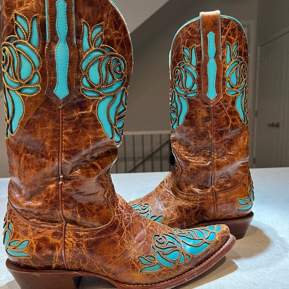 Ariat Turquoise Rose Inlay Cowboy Boots – Women’s 8 - Picture 1 of 5